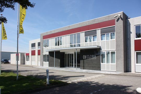 Uitbreiding kantoor en productiehal Eldra, Ittervoort - gevel na verbouwing - BEELEN CS architecten Eindhoven
