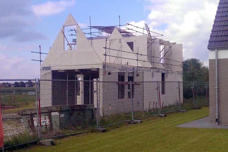bouw woonhuis Smisserstraat Nederweert