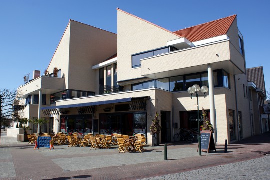 Appartementengebouwen De Poell en La Poste, Nederweert